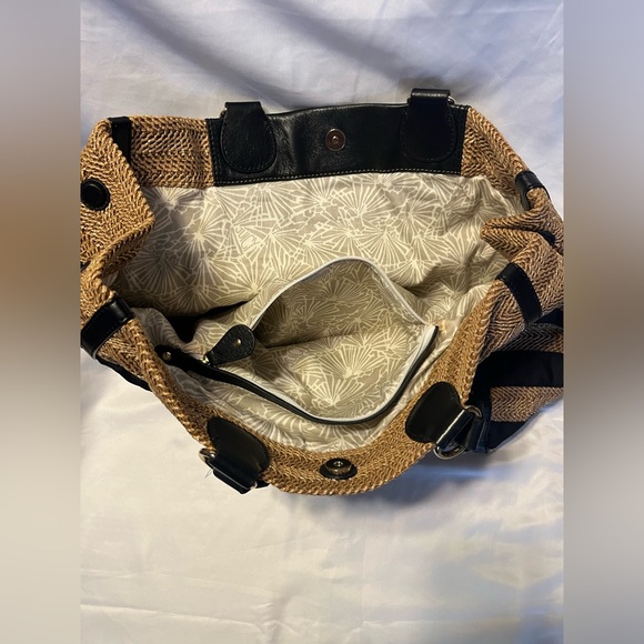 Juicy Couture Daydreamer Tote Rafia Straw Gold Metallic Black Grosgrain XL - Picture 3 of 5